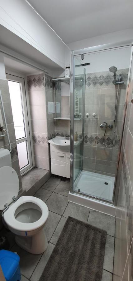 Patria Studio Bucureşti Ngoại thất bức ảnh