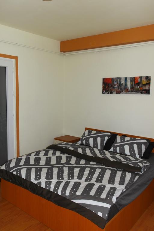 Patria Studio Bucureşti Ngoại thất bức ảnh